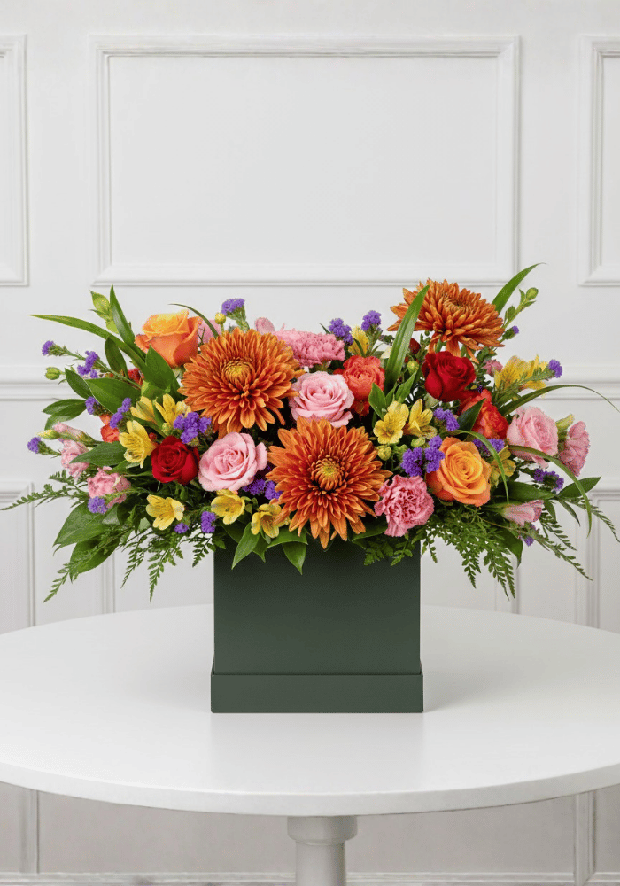 Caixa com Mix de Flores da Estação - TAM P